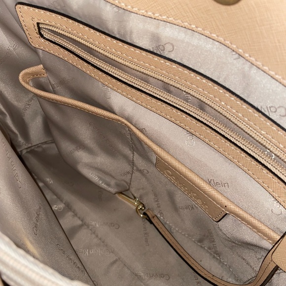 🤎🤎CALVIN KLEIN Tote Bag🤎🤎 - Picture 6 of 7